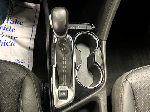 Used 2023 Buick Encore GX Essence w/ Experience Buick Package image 38