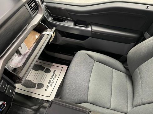 Used 2024 Ford F150 XLT w/ FX4 Off-Road Package image 41