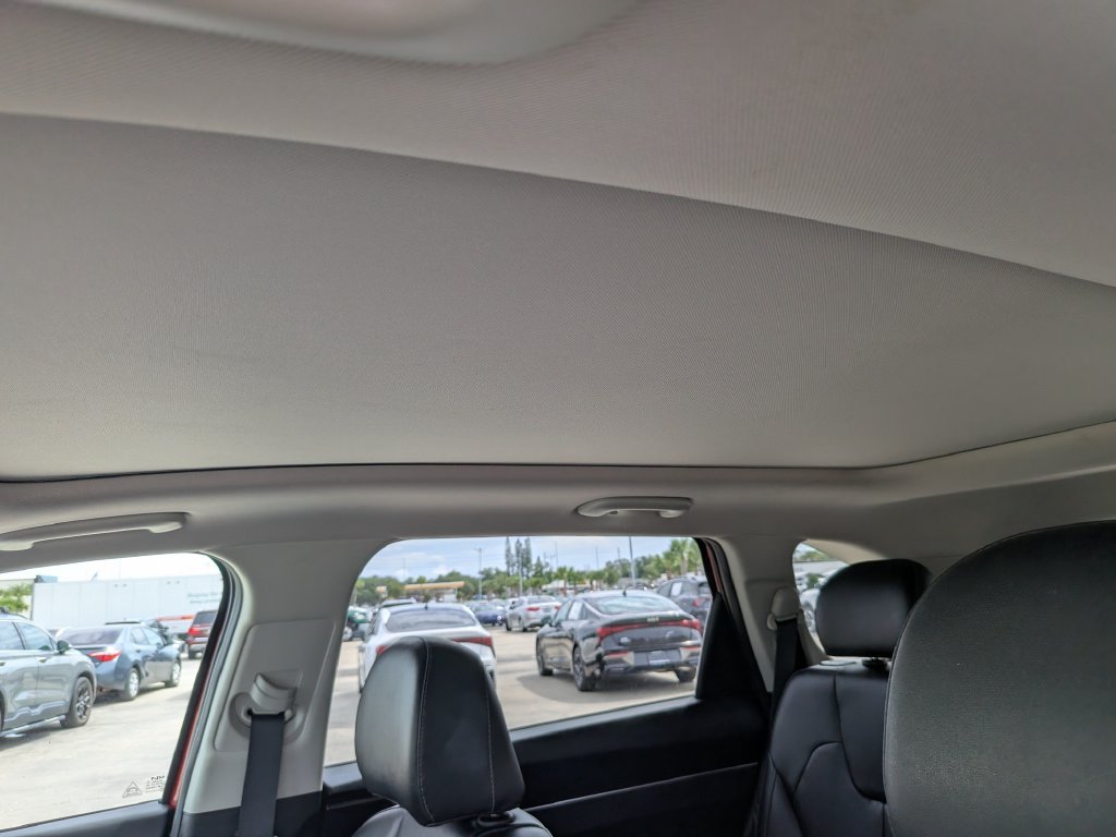 Used 2022 Kia Sorento S w/ Panoramic Sunroof Package FWD image 22