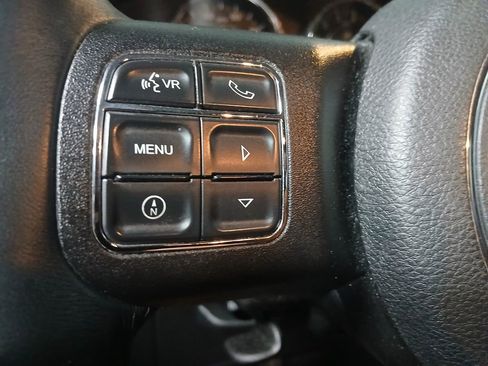 Used 2016 Jeep Wrangler Sport image 22