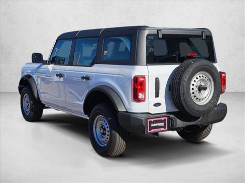 New 2025 Ford Bronco 4-Door image 9