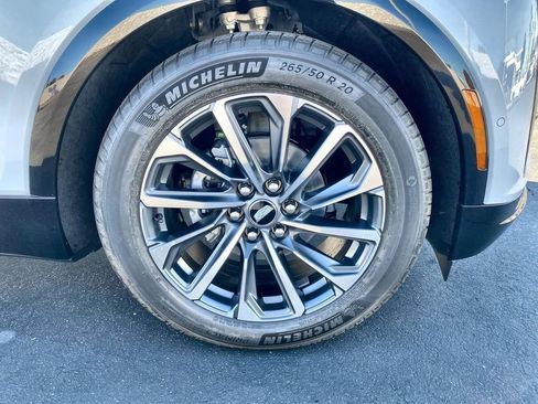 New 2026 Cadillac Lyriq Sport image 36