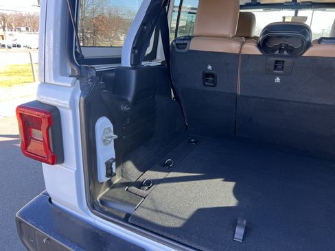 Used 2023 Jeep Wrangler Sahara w/ LED Lighting Group image 38