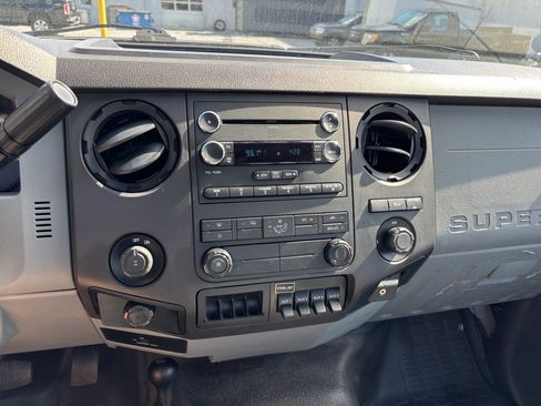 Used 2012 Ford F250 XL w/ PWR Equipment Group AWD/4WD image 35