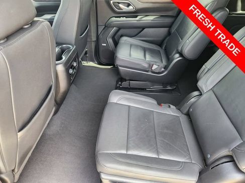 Used 2024 Chevrolet Suburban Z71 w/ Luxury Package AWD/4WD image 30