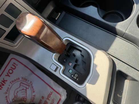 Used 2010 Toyota Tundra Limited RWD image 28