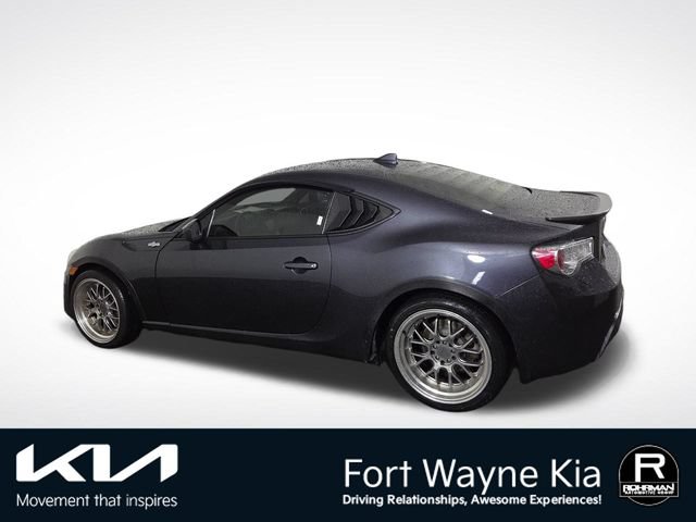 Used 2016 Scion FR-S RWD image 10
