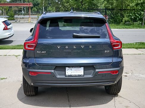 New 2026 Volvo XC40 B5 Plus w/ Climate Package AWD/4WD image 8