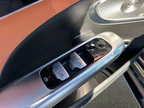 New 2026 Mercedes-Benz C 43 AMG AMG C 43 4MATIC Sedan image 18