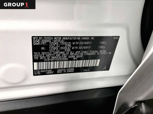 Certified 2025 Toyota RAV4 XLE image 36