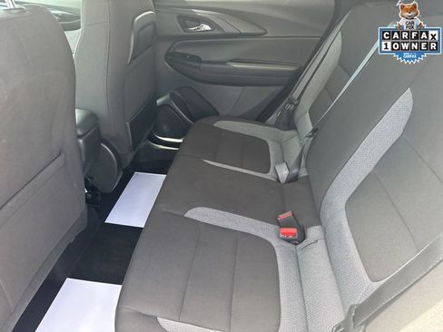 Used 2024 Chevrolet TrailBlazer LT FWD image 27