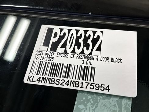 Used 2021 Buick Encore GX Preferred w/ Cold Weather Comfort Package image 29