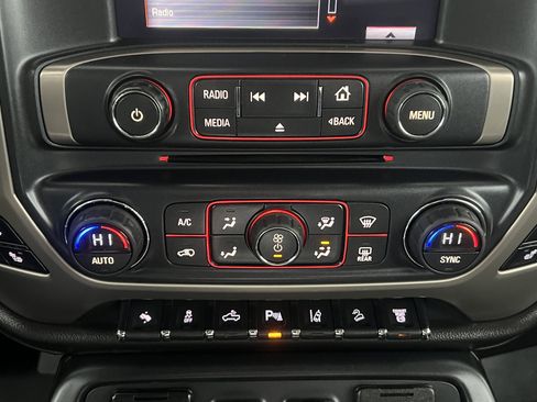 Used 2015 GMC Sierra 3500 Denali AWD/4WD image 28