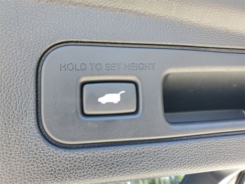 Used 2025 Acura MDX Technology Package image 9