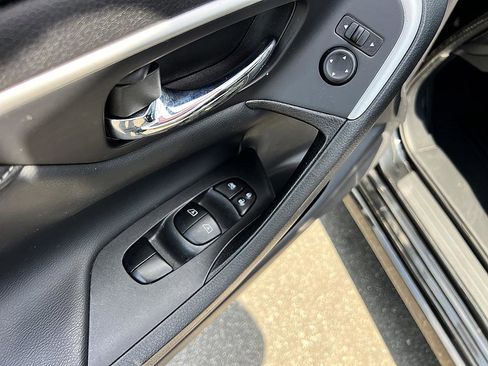Used 2018 Nissan Altima 2.5 SL FWD image 20