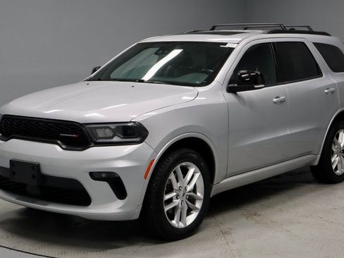 Used 2023 Dodge Durango GT image 9