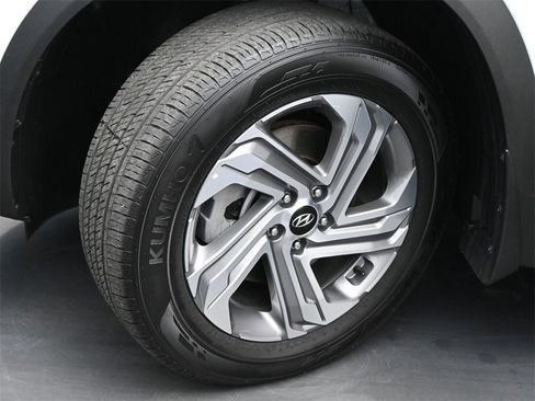 Used 2023 Hyundai Santa Fe SEL image 21