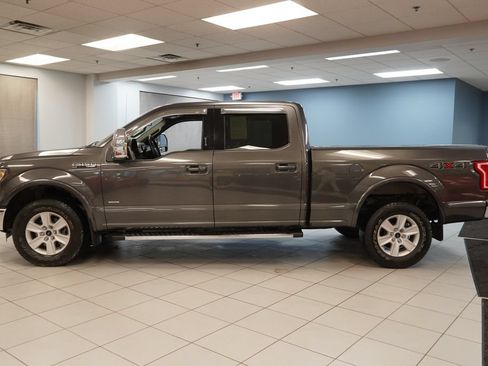 Used 2016 Ford F150 Lariat w/ Heavy-Duty Payload Package AWD/4WD image 2