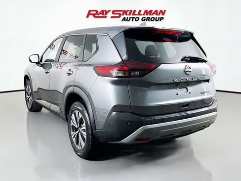 Used 2023 Nissan Rogue SV AWD/4WD image 5