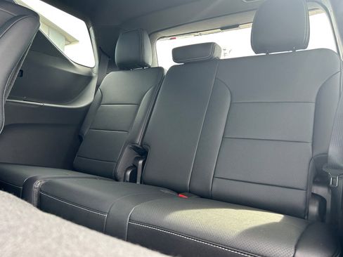 New 2026 Chevrolet Traverse LT w/ Driver Confidence Package image 13