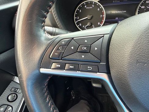 Used 2023 Nissan Sentra SR w/ Midnight Edition Package FWD image 12