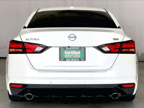 Used 2023 Nissan Altima 2.5 SR FWD image 4