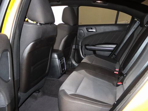 Used 2017 Dodge Charger R/T w/ Beats Audio Group image 48