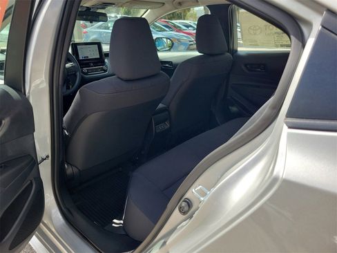 Used 2026 Toyota Corolla LE image 9