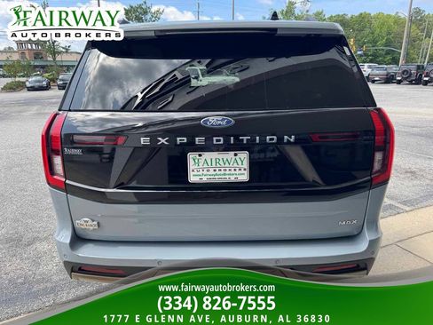 Used 2025 Ford Expedition Max King Ranch AWD/4WD image 7