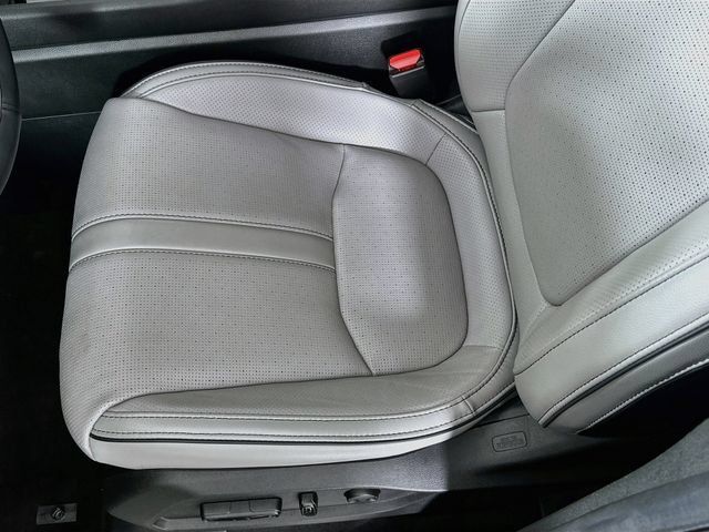 Certified 2025 Honda Pilot Elite image 30
