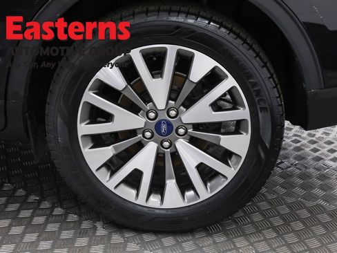 Used 2021 Ford Escape Titanium image 36