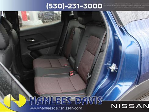 New 2026 Nissan Kicks SR w/ SR Premium Package FWD image 14