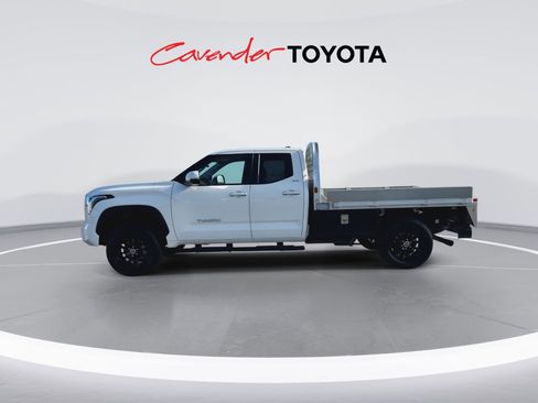 Used 2024 Toyota Tundra SR5 w/ SR5 Premium Package image 5