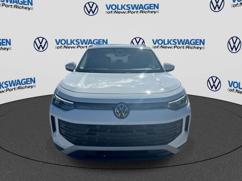 Used 2025 Volkswagen Tiguan S FWD image 17