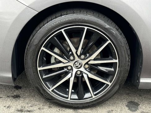 Used 2021 Toyota Camry SE FWD image 8