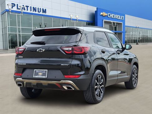 Certified 2025 Chevrolet TrailBlazer ACTIV w/ Driver Confidence Package FWD image 5
