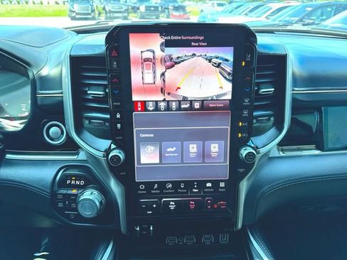 Used 2025 RAM 1500 Tungsten AWD/4WD image 15