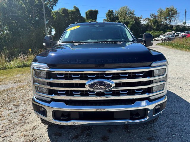 Used 2025 Ford F250 Lariat w/ Lariat Ultimate Package AWD/4WD image 2
