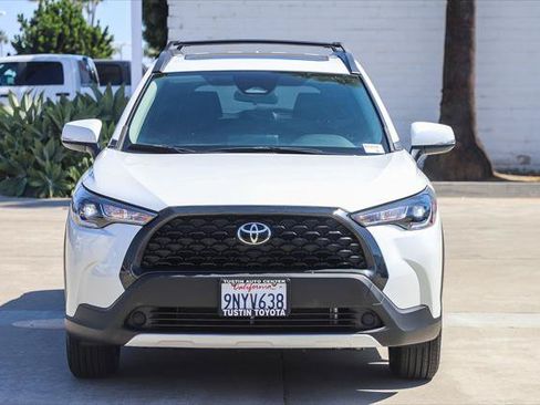 Certified 2024 Toyota Corolla Cross LE w/ Moonroof Package FWD image 2