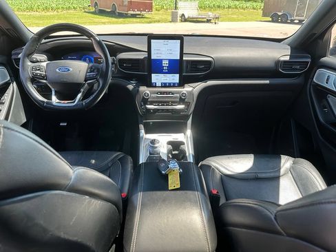 Used 2020 Ford Explorer ST w/ ST Street Pack AWD/4WD image 26