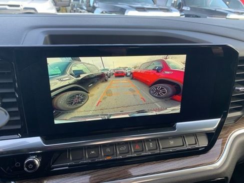 New 2026 GMC Sierra 1500 Elevation image 23