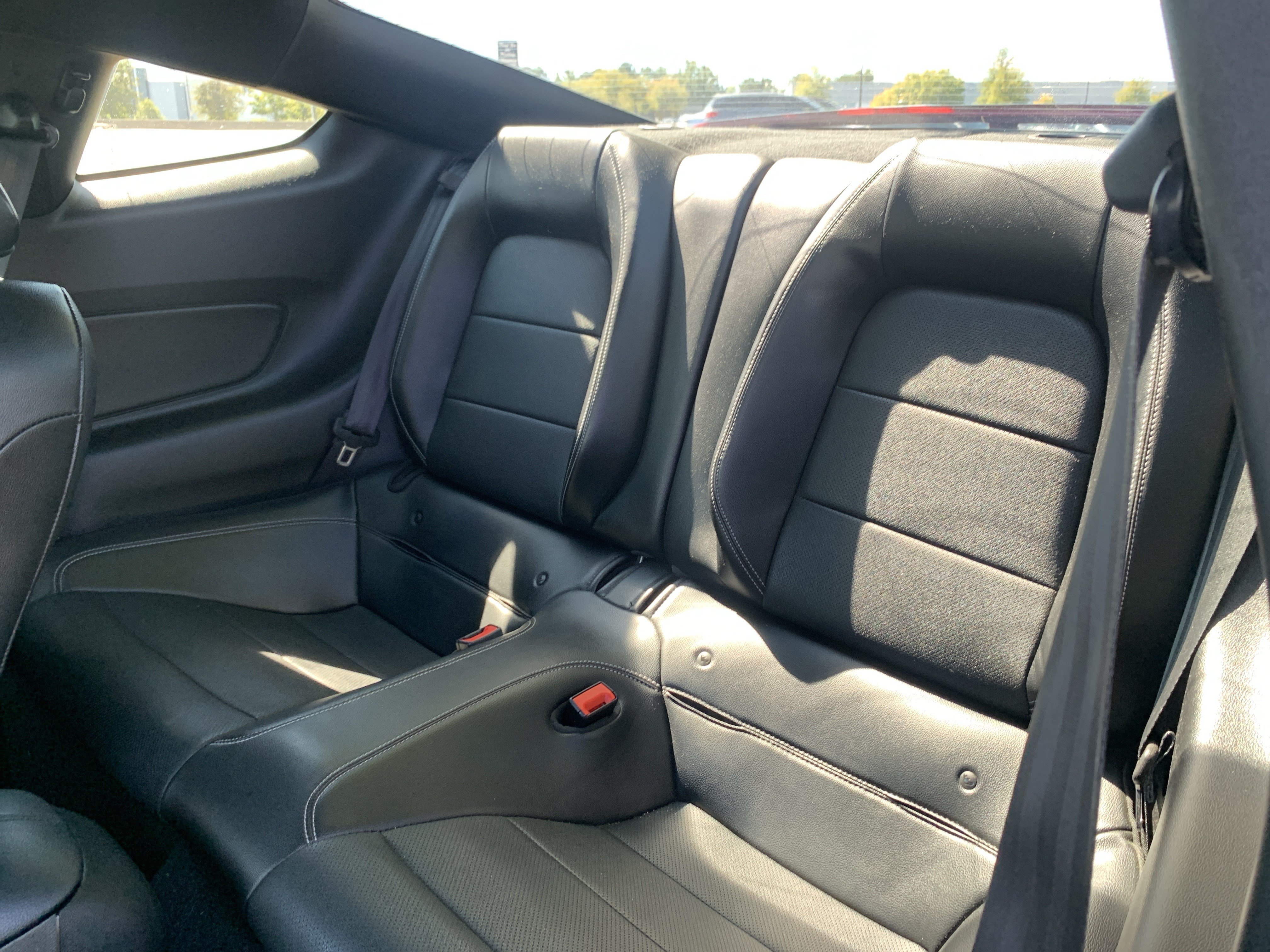 Used 2019 Ford Mustang Premium w/ Ecoboost Performance Package RWD image 32