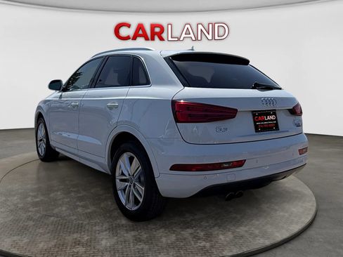 Used 2016 Audi Q3 2.0T Premium Plus w/ Technology Package AWD/4WD image 4