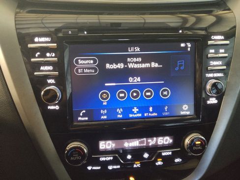 Used 2019 Nissan Murano SV w/ Premium Package FWD image 25