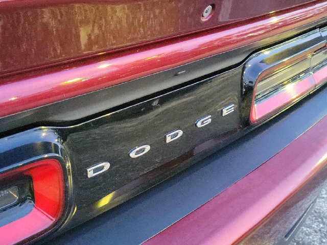 Used 2018 Dodge Challenger R/T w/ Sound Group RWD image 5