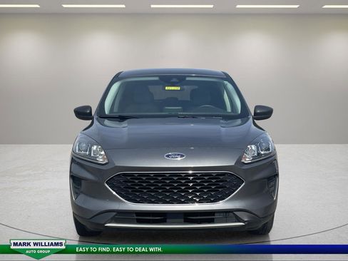 Used 2022 Ford Escape SE w/ Convenience Package AWD/4WD image 2