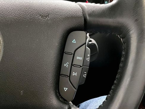 Used 2006 Chevrolet Impala SS w/ Convenience Package image 12