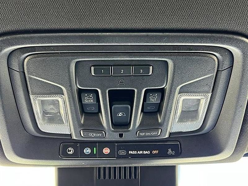 Used 2022 GMC Sierra 1500 AT4 w/ AT4 Preferred Package AWD/4WD image 39