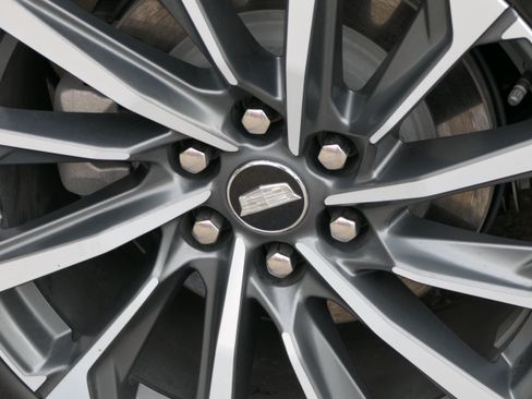 Certified 2024 Cadillac Lyriq Sport AWD/4WD image 12