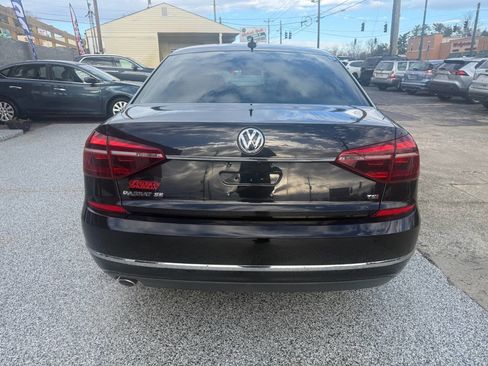 Used 2017 Volkswagen Passat 1.8T SE image 8